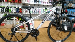 レストアベースに！ トレック TREK  Dual Sport 4 2019 サイズ15/S ジャンク 防犯登録込 トレック(TREK) Dual Sport 4 2019モデル｜クロスバイク｜おすすめ