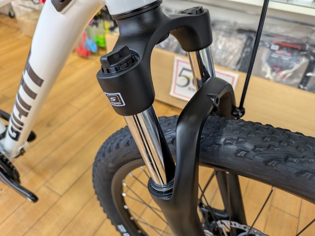 GIANT】街乗りでマウンテンバイクスタイルで乗りたい！ サス付きの軽快